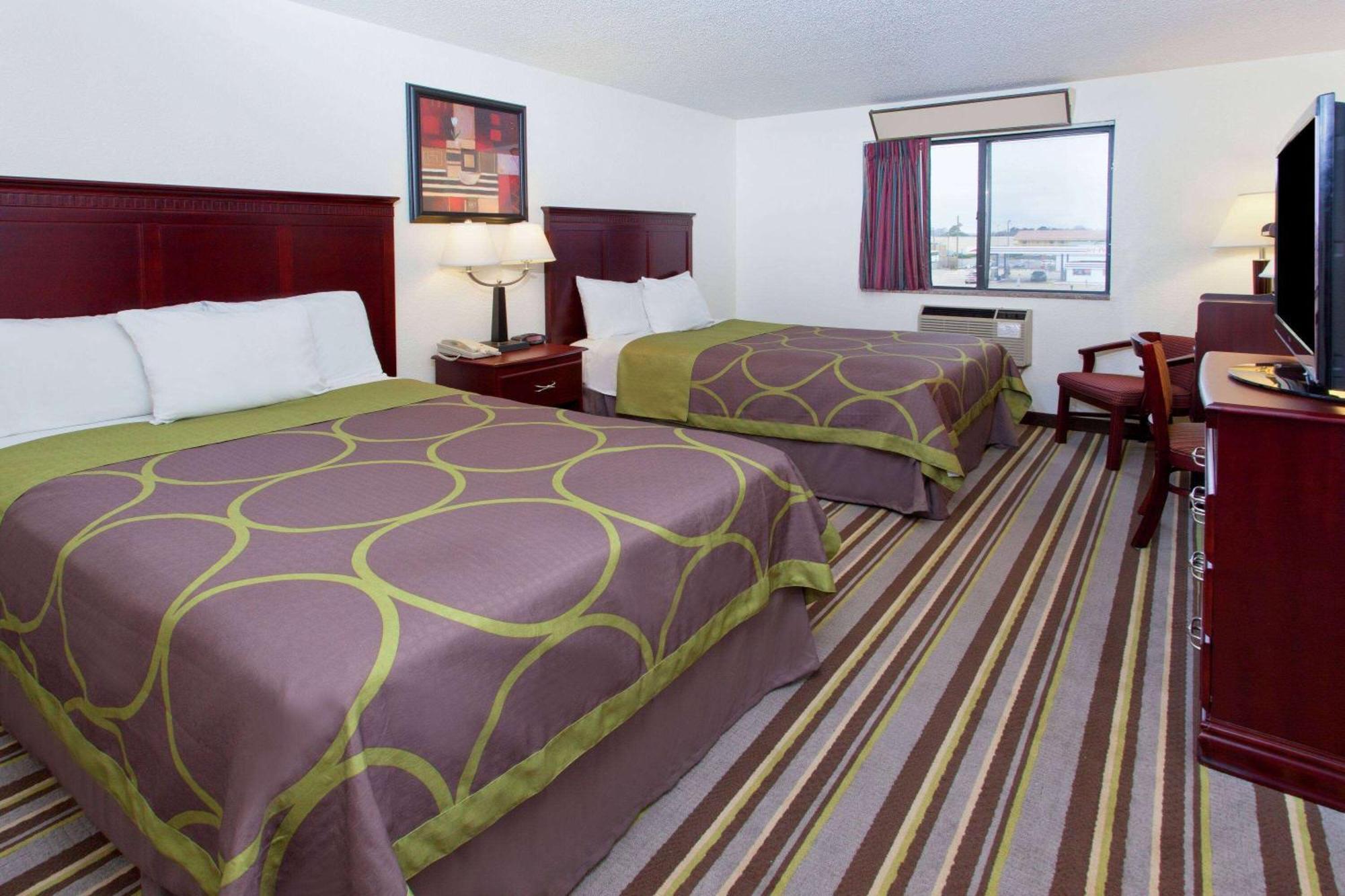 Hotel Super 8 By Wyndham Tuscaloosa Exteriér fotografie