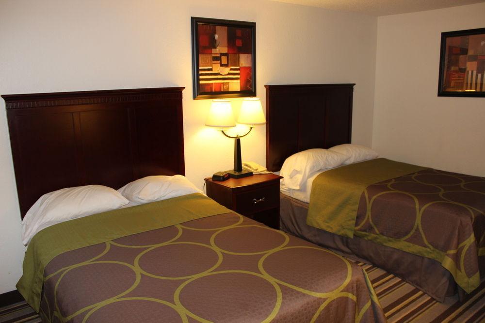 Hotel Super 8 By Wyndham Tuscaloosa Exteriér fotografie
